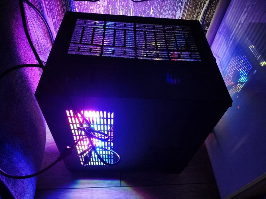 Pc gaming ryzen 5 5500 rx5700 16gb