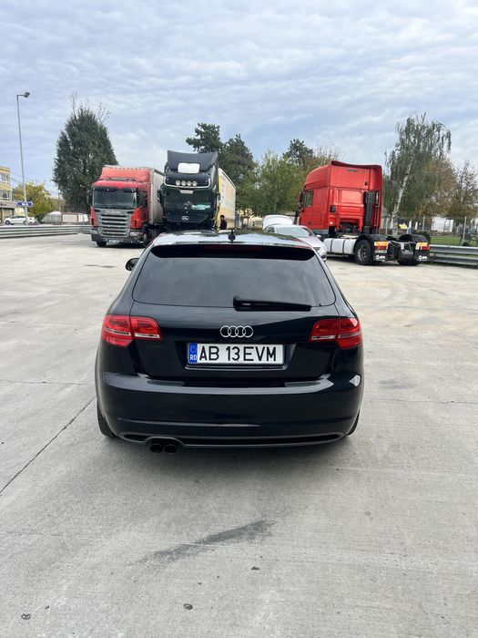 Audi a3 Black Edition 2.0 TDI 170 cp quattro 2010