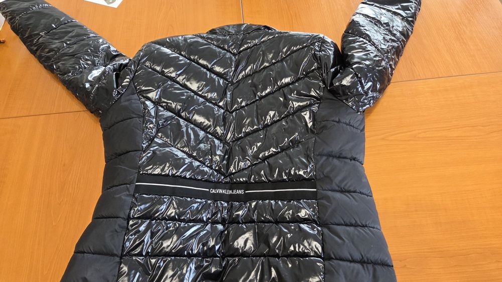 Оригинално яке Calvin klein