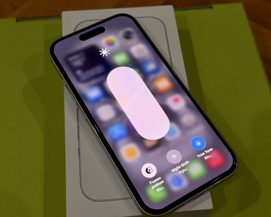 Iphone 16 256GB Гаранция 12.2026г / Като Нов / Пълен Комплект
