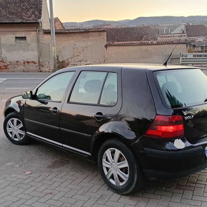 Golf 4 16 benzină  105 cp stare de funcționare acte valabile