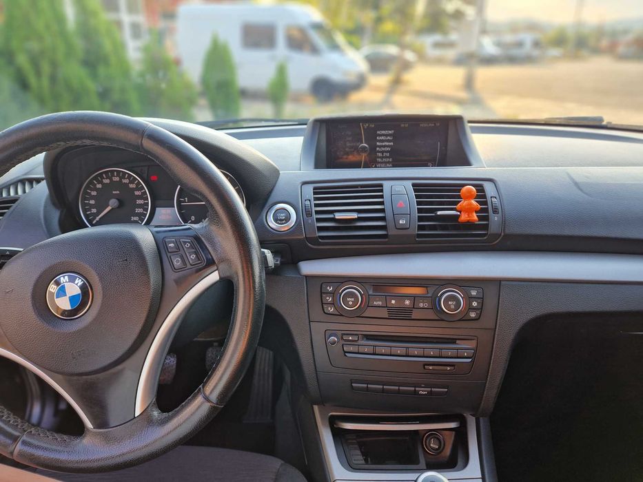 BMW 118 2.D 2009г