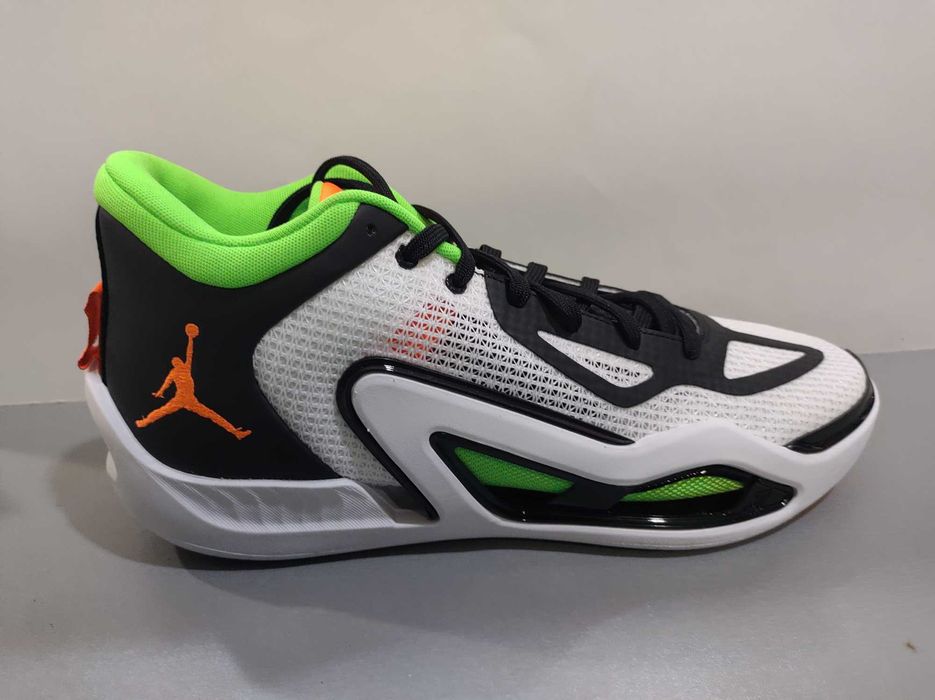 Nike Air Jordan N45/29см.Баскет кецове.Нови.Оригинал.