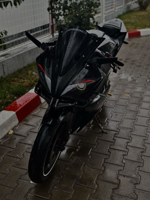 Yamaha yzf r125 2009 negociabil