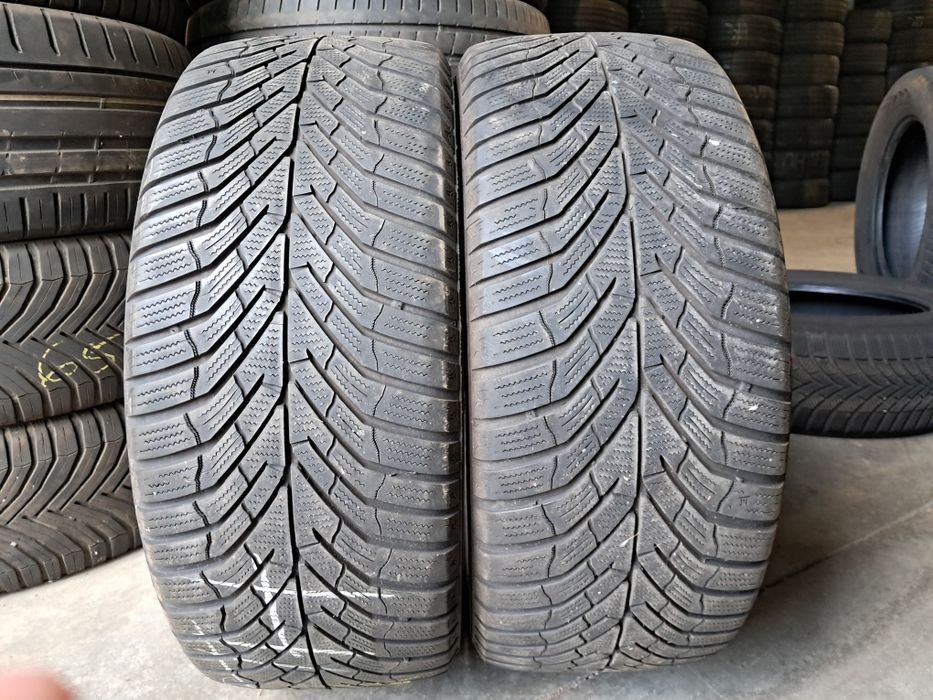 Anvelope second iarna 245 45 R18 Kumho 2023
