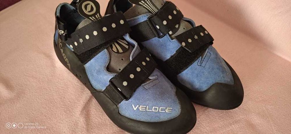 Pantofi tehnici catarare alpinism climbing SCARPA VELOCE marime 37