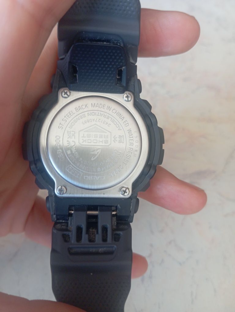 Casio G-SHOCK часовник