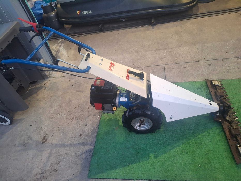 Палцова косачка IRUS