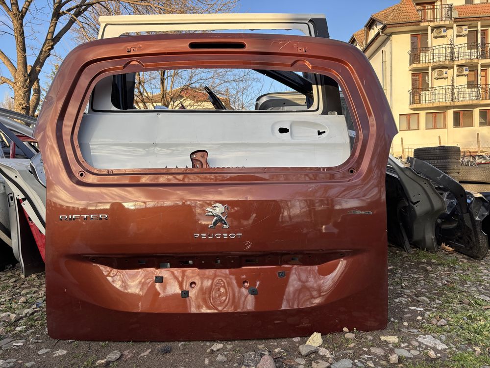 Капак Багажник Peugeot Rifer