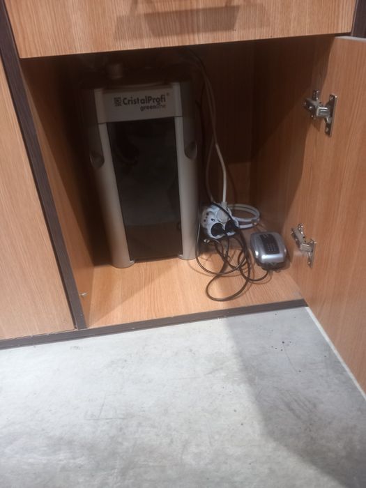 Vand acvariu 450 l complet .