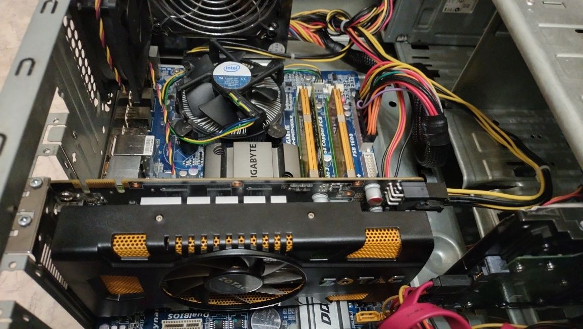 Xeon e5440/8gb/1TB/GTX550TI