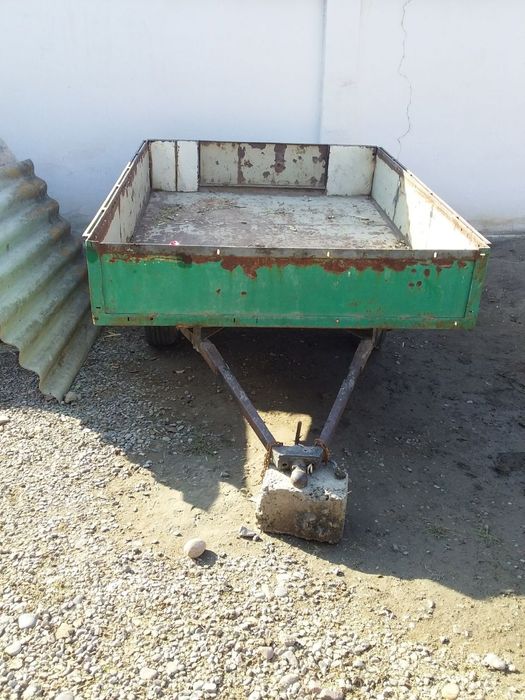 Прицеп сотилади 160×213