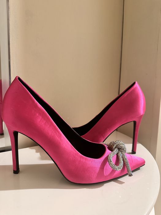 Официални дамски обувки на ток 39 номер