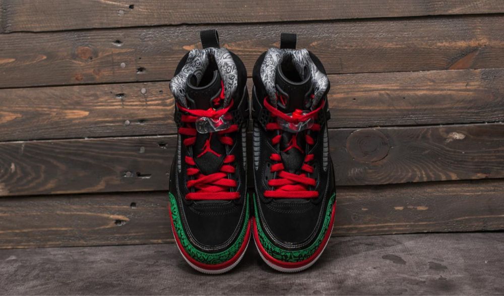 Jordan Spizike Black Varsity Red