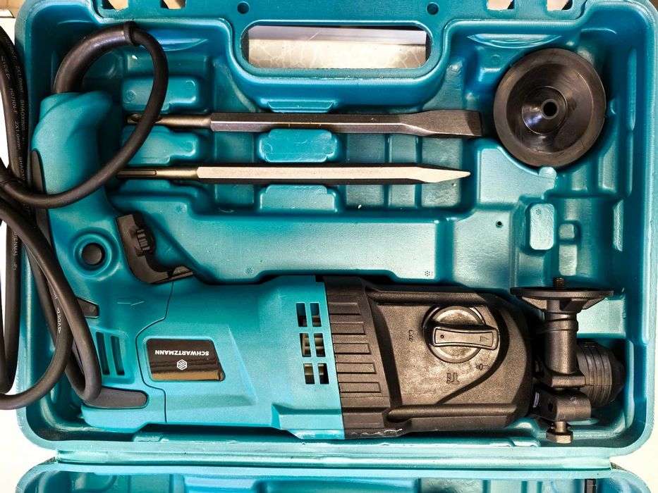 Ciocan rotopercutor 800W Schwartzmann 199 lei