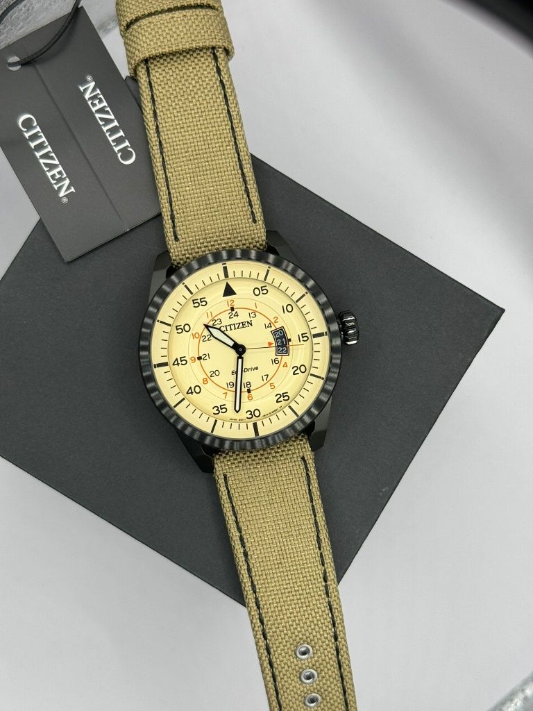 Ceas Citizen , model AW1265-19P, nou