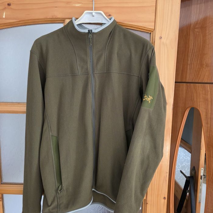 ARC'TERYX cardigan mărimea M