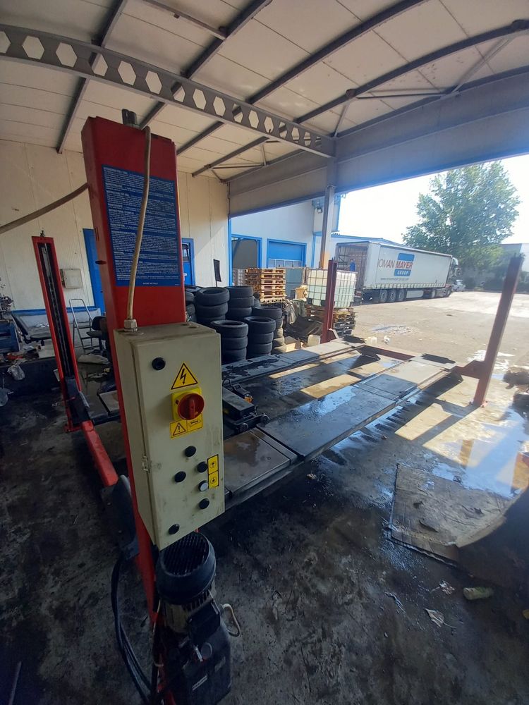 ELEVATOR 4tone 4 coloane APAC Italia