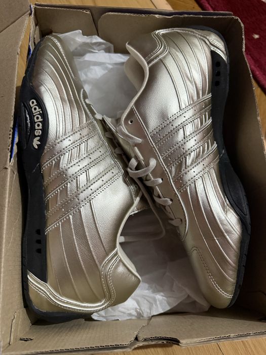 Adidasi Adiracer mar 42 si 2/3 purtati o sg data