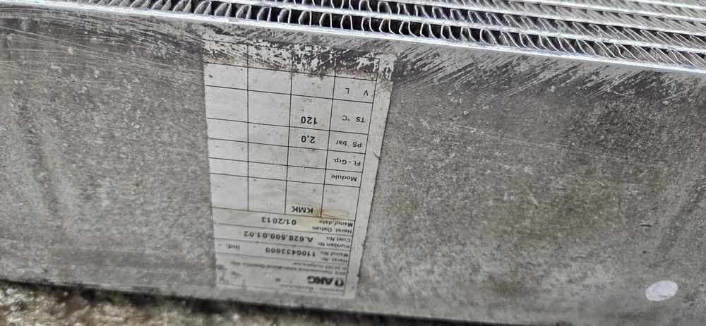 Radiator racire autobuz Mercedes Citaro aprox 93x66x9,5 cm