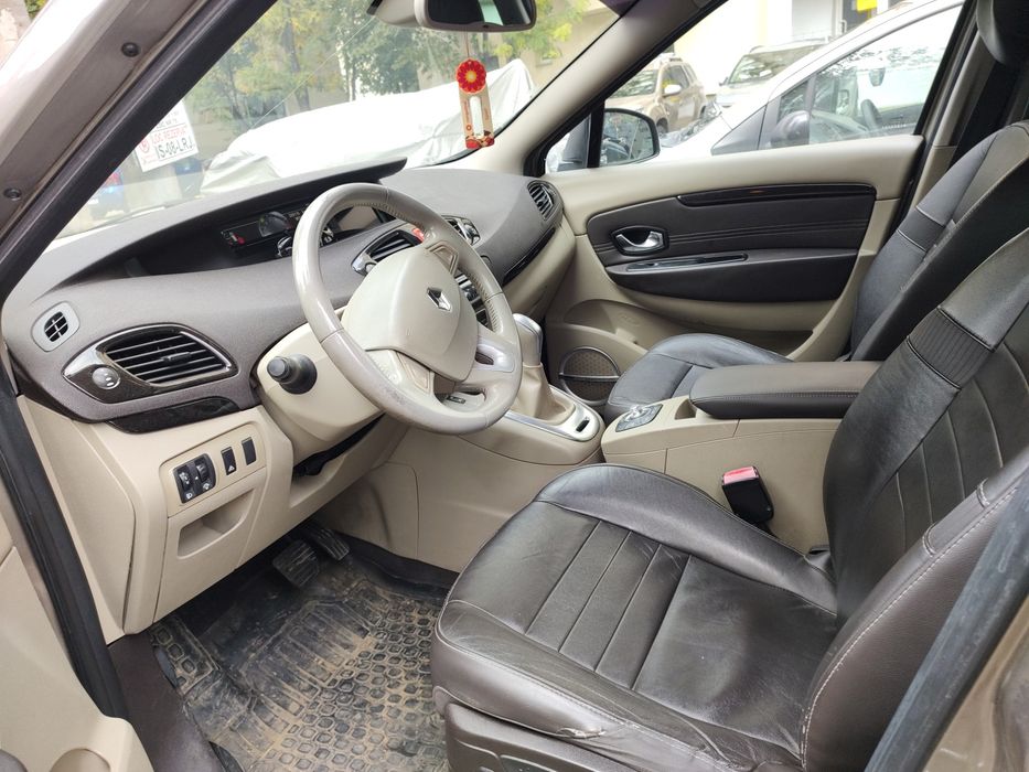 Renault Grand Scenic Bose edition 7 locuri Automat