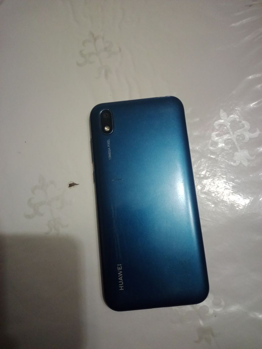 Продаю телефон Huawei Y5 32/4