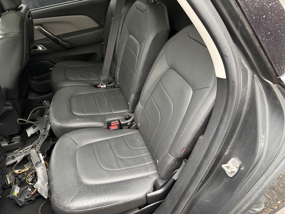 Кожен салон за Citroen C4 Picasso 2015 Седалки Ситроен Ц4 Пикасо