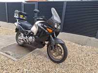 Продавам мотор Honda Varadero 1000 XL