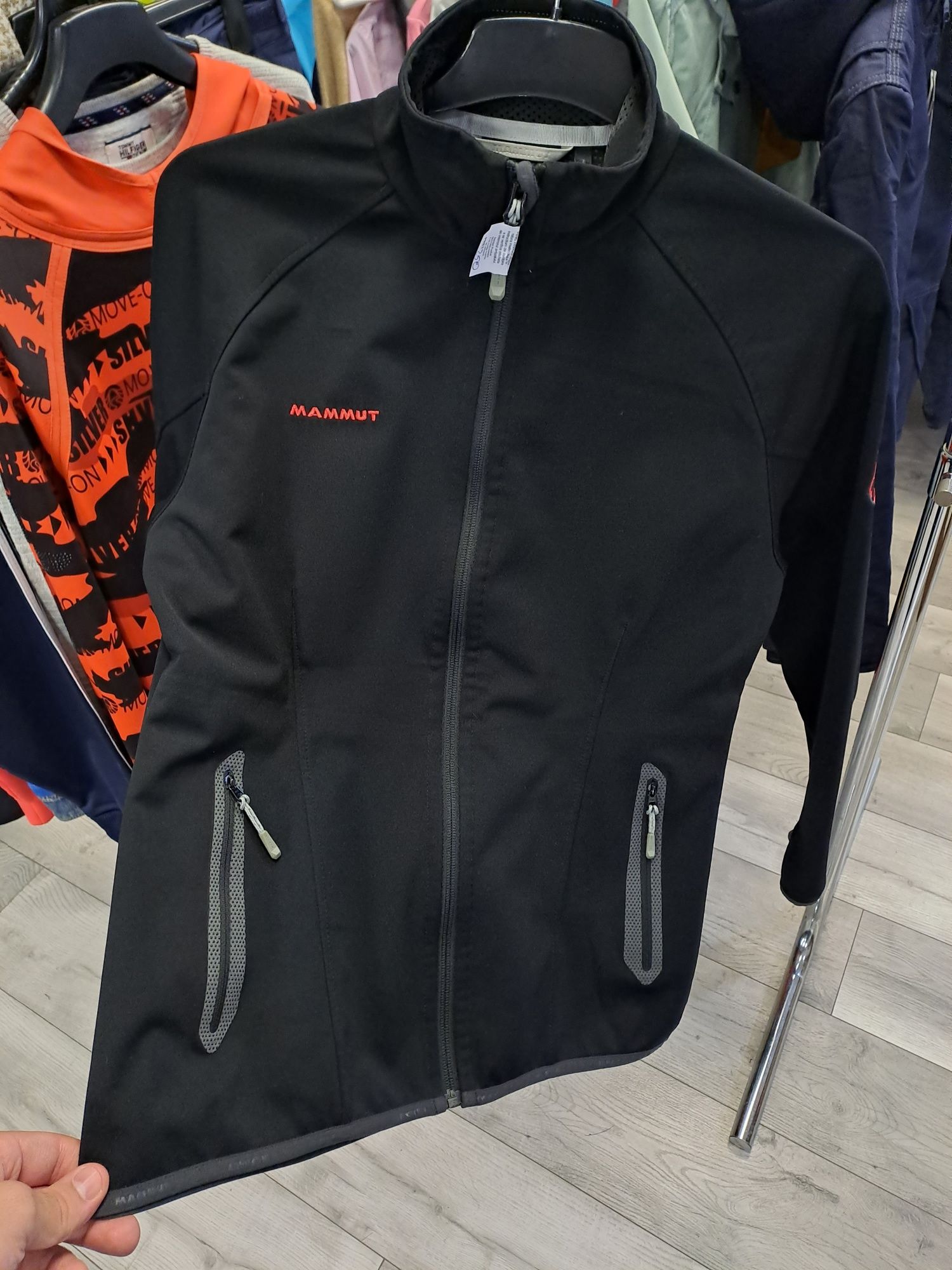 Softshell Mammut Dama XL, impecabil, cod A21