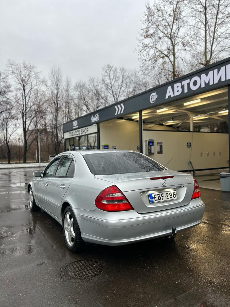 Mercedes-Benc E200 CDI