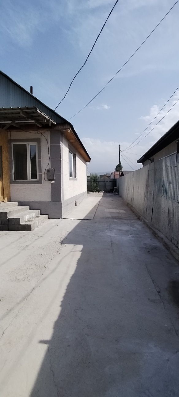 Срочно продам дом в пос Кызылту 1.