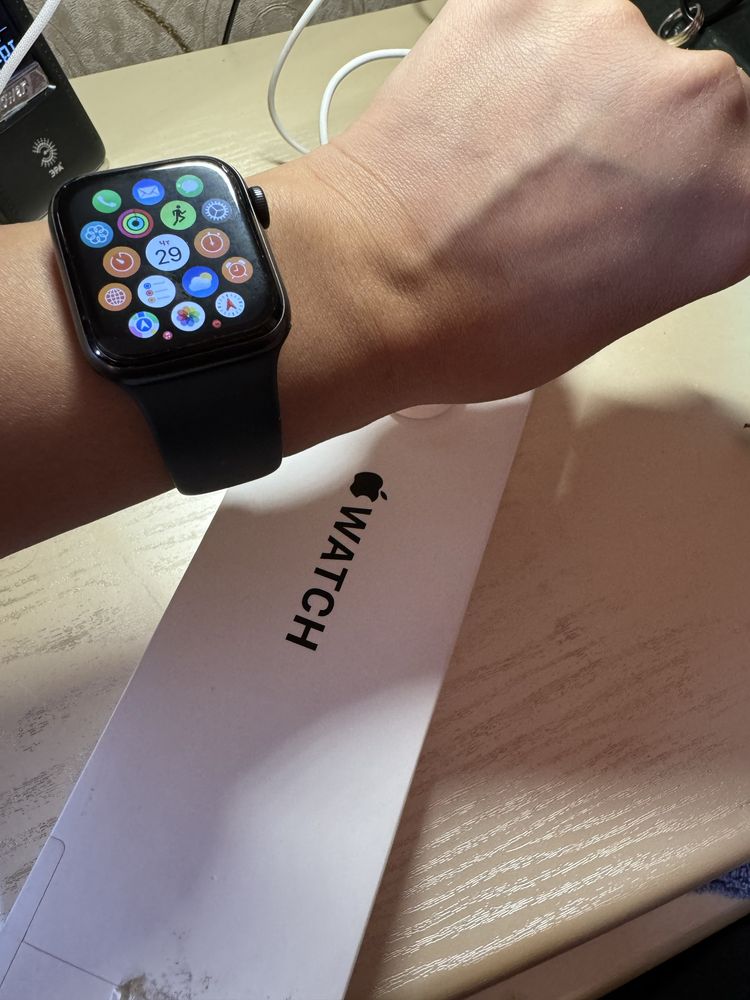 Apple Watch SE 40 mm