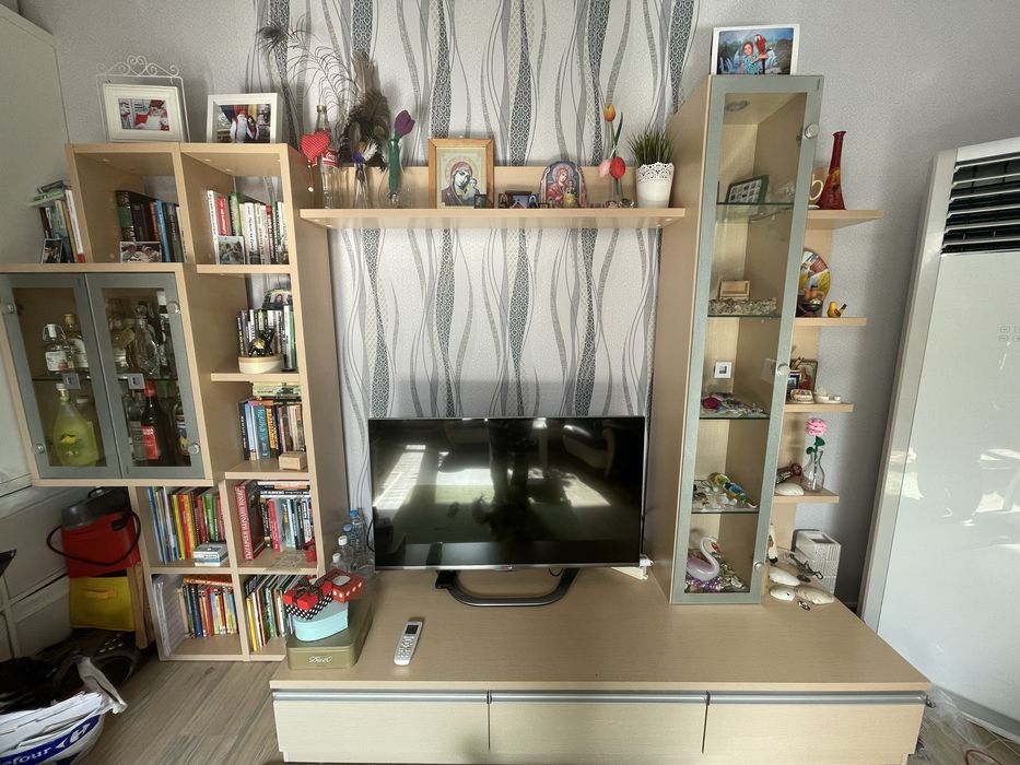 Секция с лед осветление