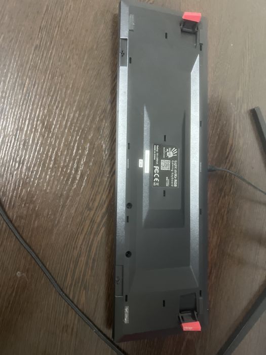 Клавиатура Bloody B810R