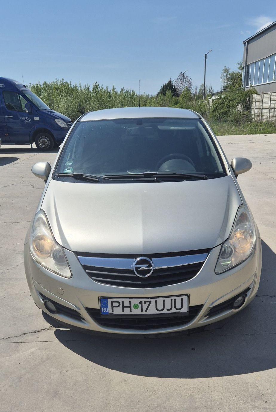 Opel Corsa 2150 € negociabil