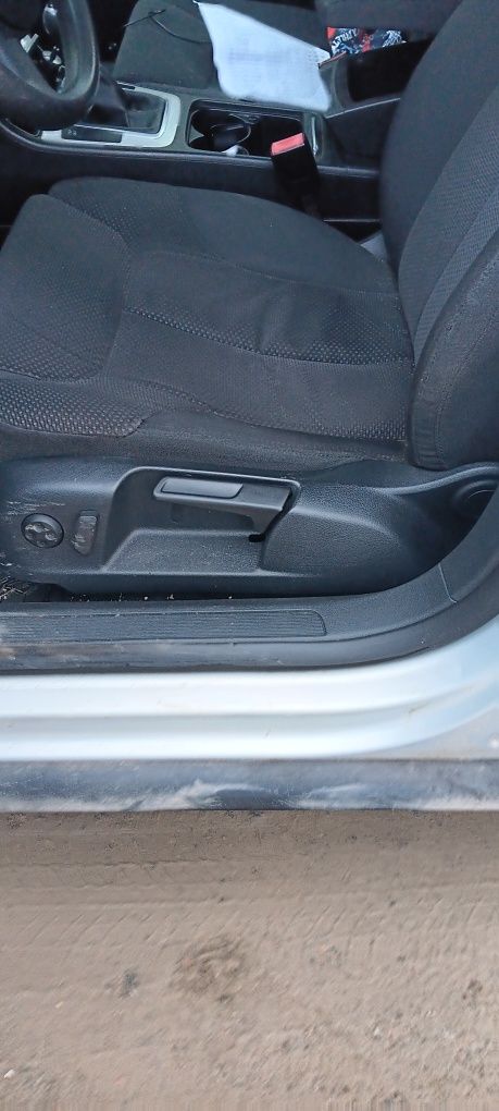 Proprietar vind pasat b 6