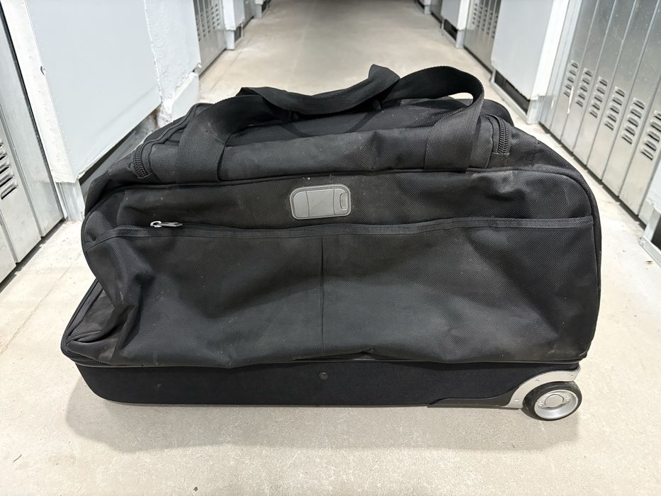 Geanta voiaj VUARNET + GRATIS geamantan