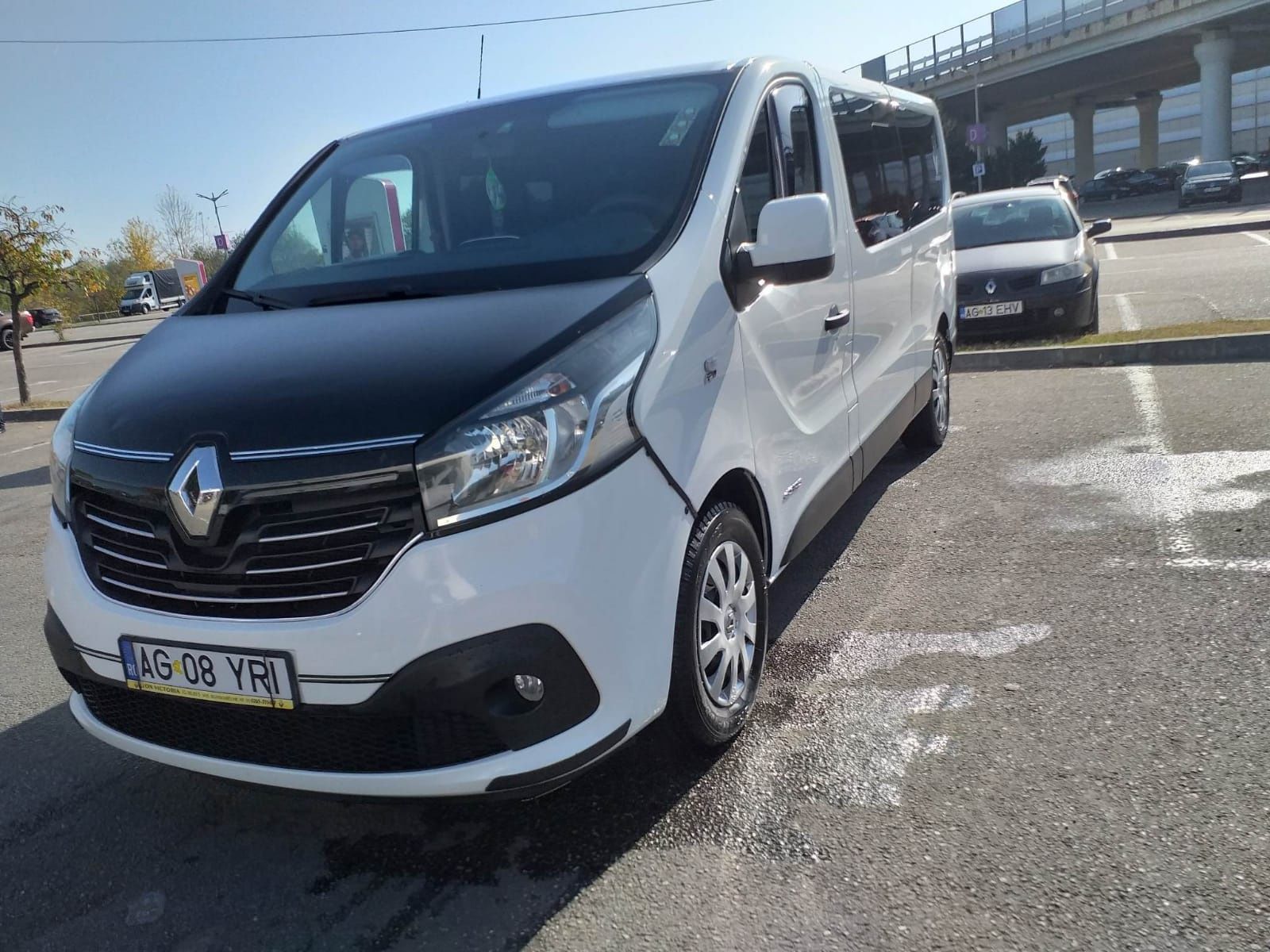 Vând Renault trafic bi turbo 145cp 2016