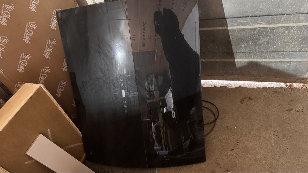 Продам вытяжку хорошая