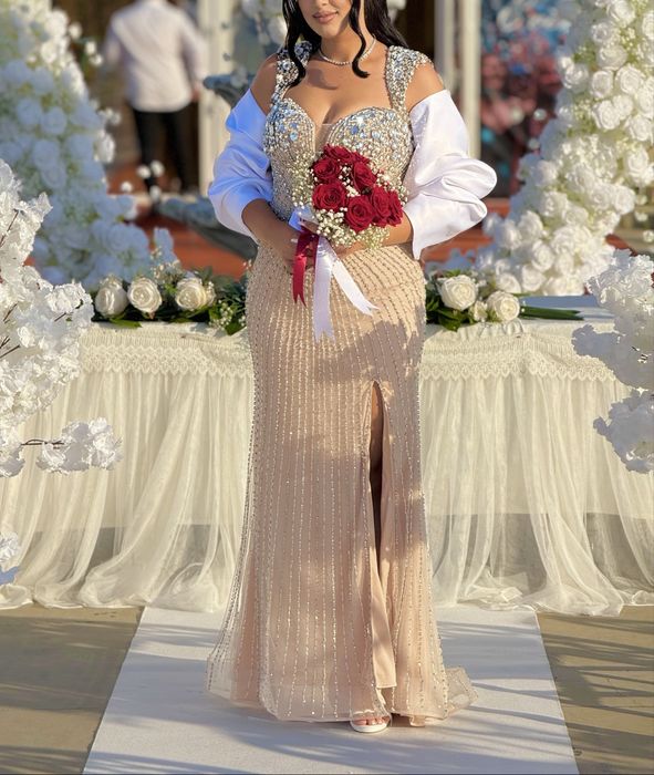 Rochie luxury stil bijuterie