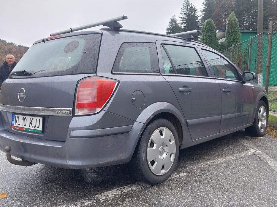 Opel Astra H motor 1,9 tdi