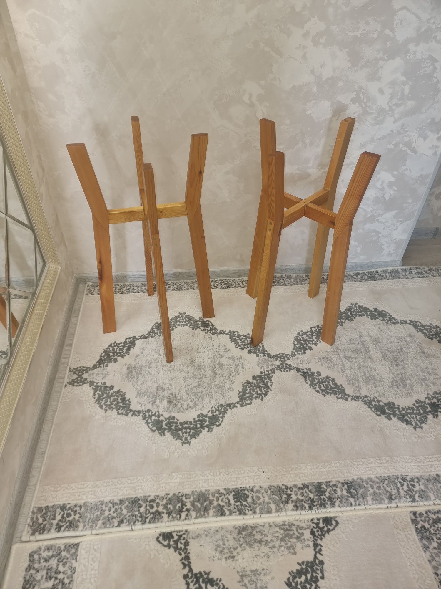 Подставка для цветов