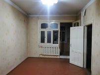 1 хонали квартира сотилади  2хона килинган Учтепа 21 квартал