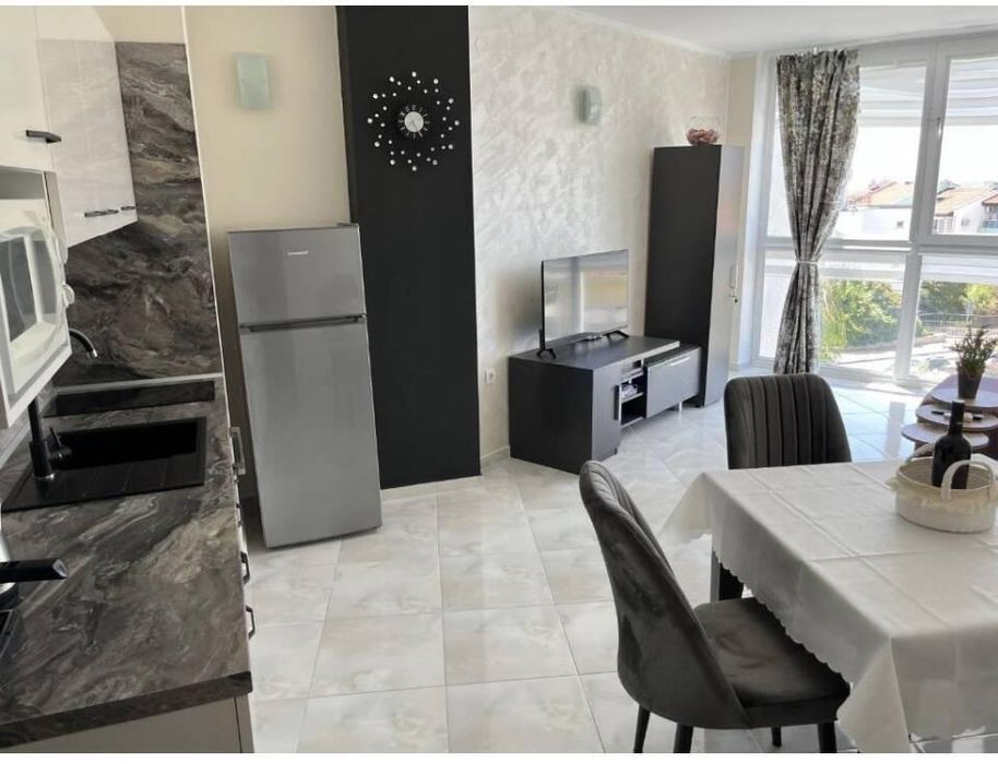 Продава се Двустаен апартамент в Бургас, Сарафово - 51 кв.м за 1863 €/кв.м - Снимка #4