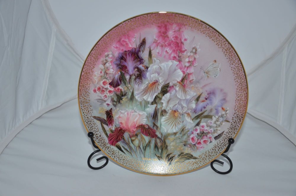 Порцеланови колекционерски чинии Lena Liu