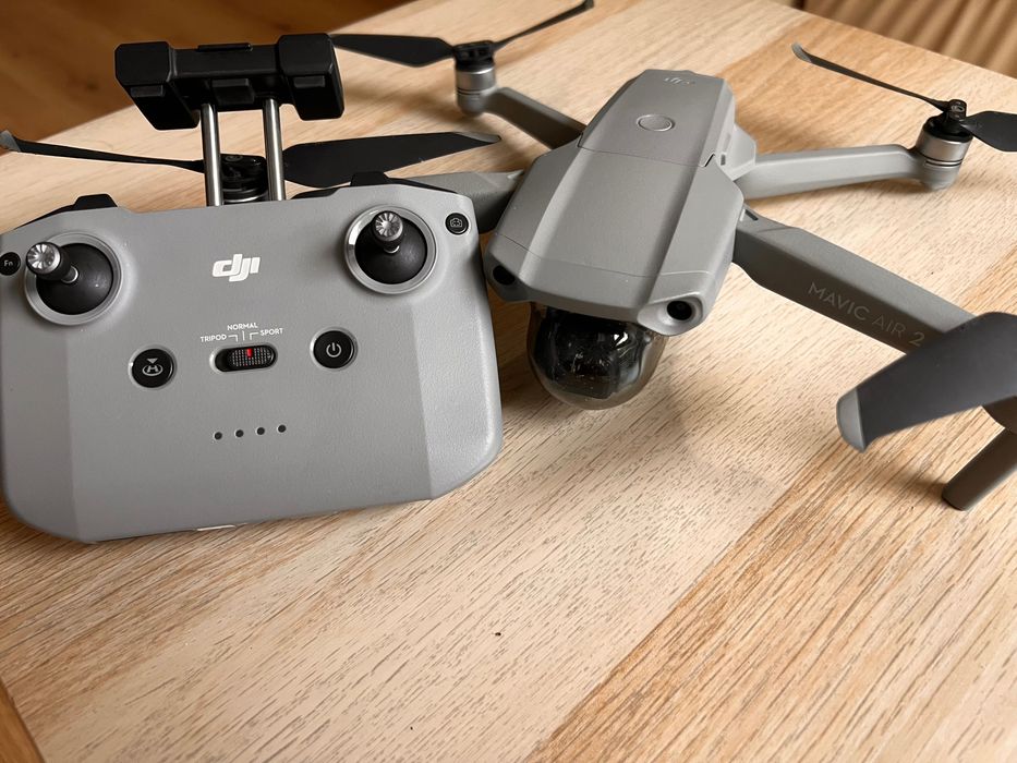 Професионален дрон DJI Mavic Air 2 Fly MoRe Combo