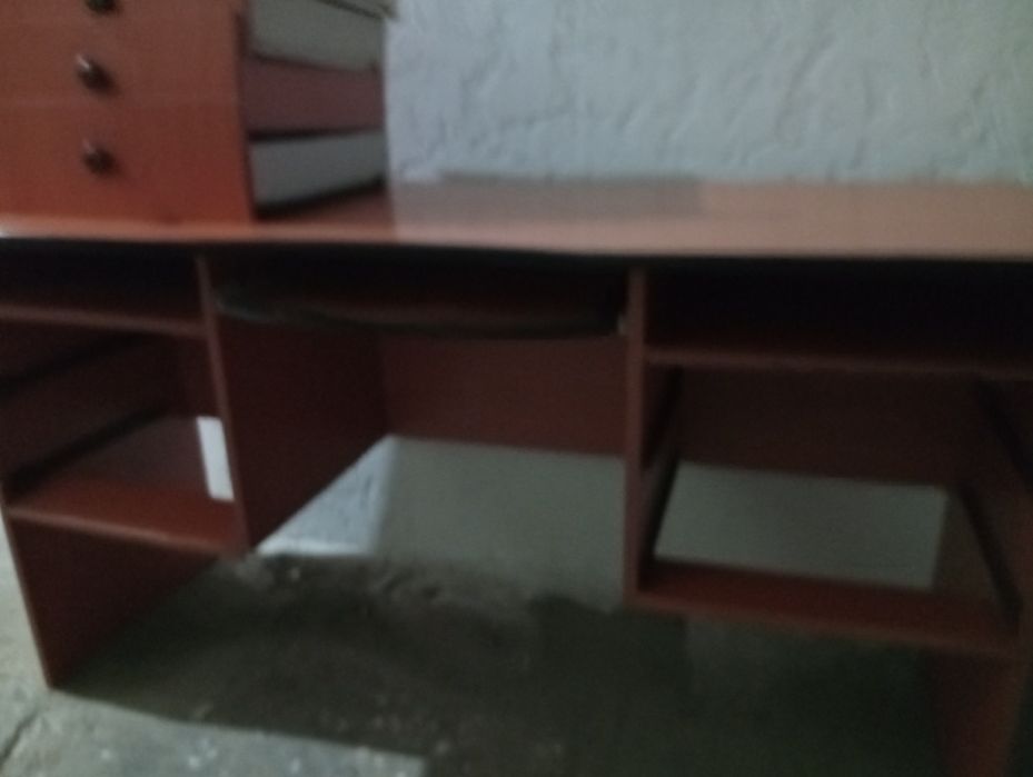 Компьютерный стол