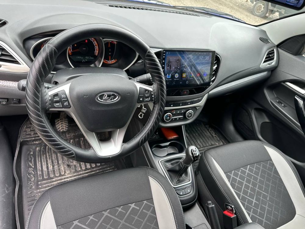 Lada Vesta Cross 1.8