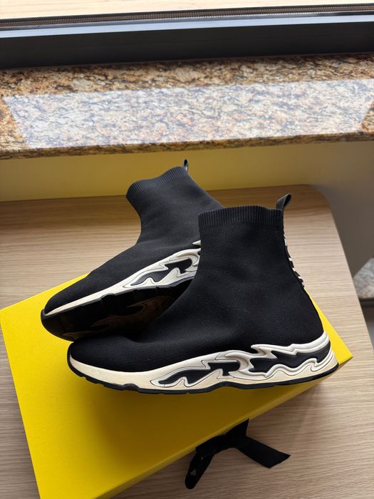 SANDRO sock sneaker обувки 39 номер