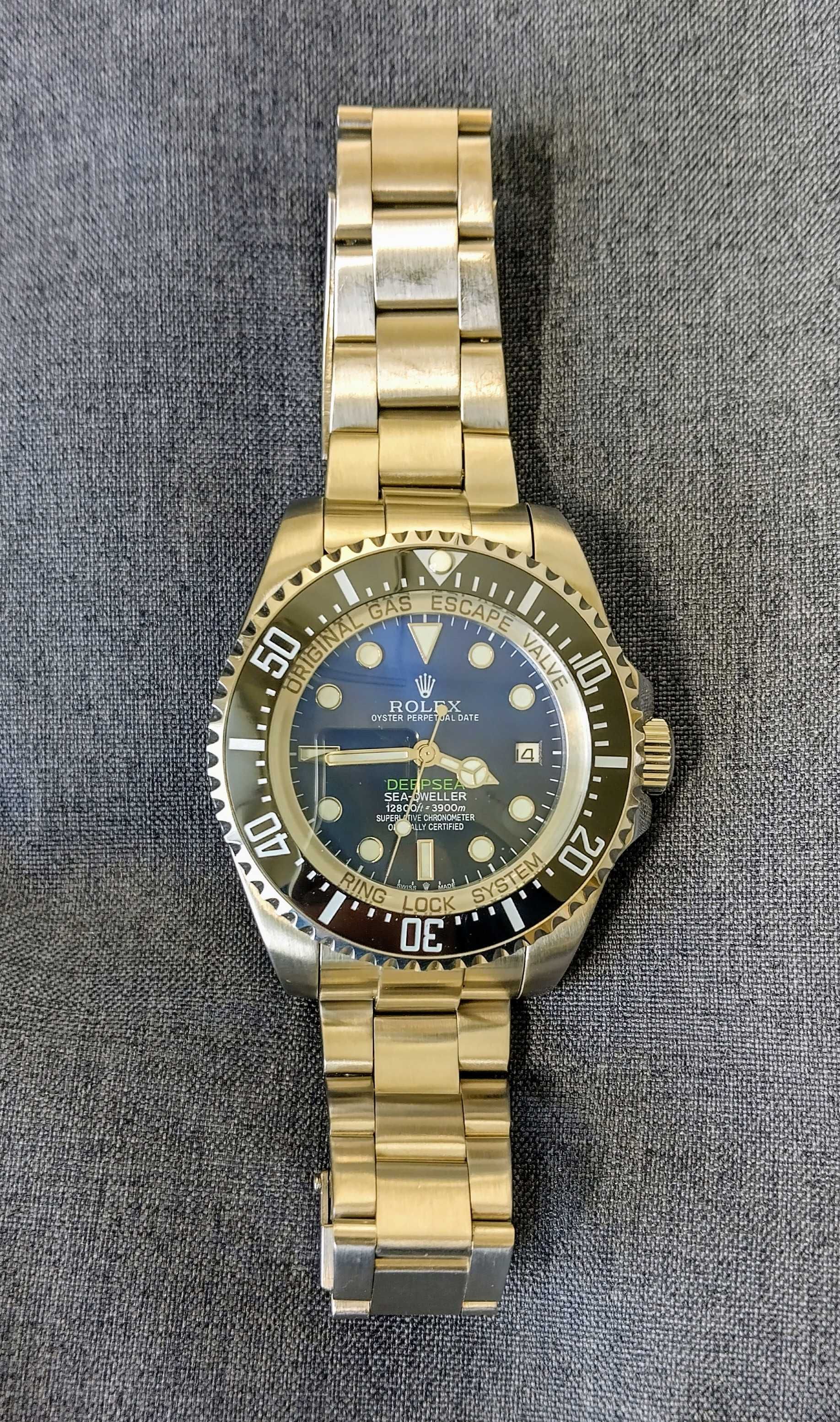 Мъжки часовник ROLEX Deepsea Sea-Dweller D-Blue 44мм, клас ААА